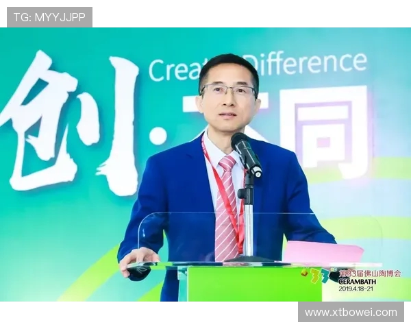 飞盘追梦：周军的热血人生与深度对话探索